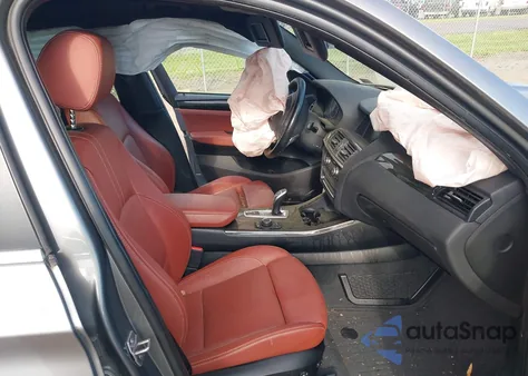 2013 BMW X3 xDrive35I z USA, uszkodzony, nr VIN 5UXWX7C57DL979556